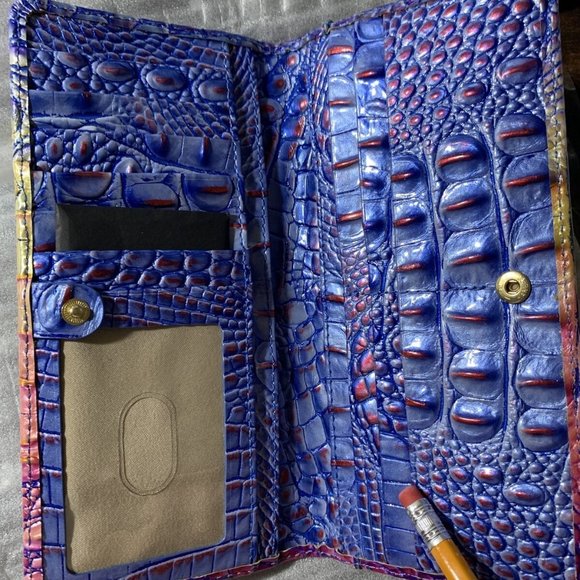 Brahmin Magic Ombre ady wallet NWT STOCK PHOTOS Only main image 0